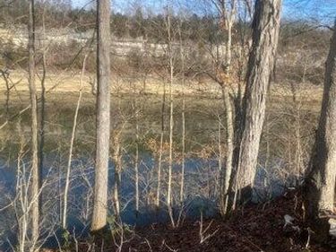 1606 Lakeview Avenue, Burnside, KY 41519