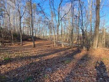 510 Lakeview Avenue, Burnside, KY 41519