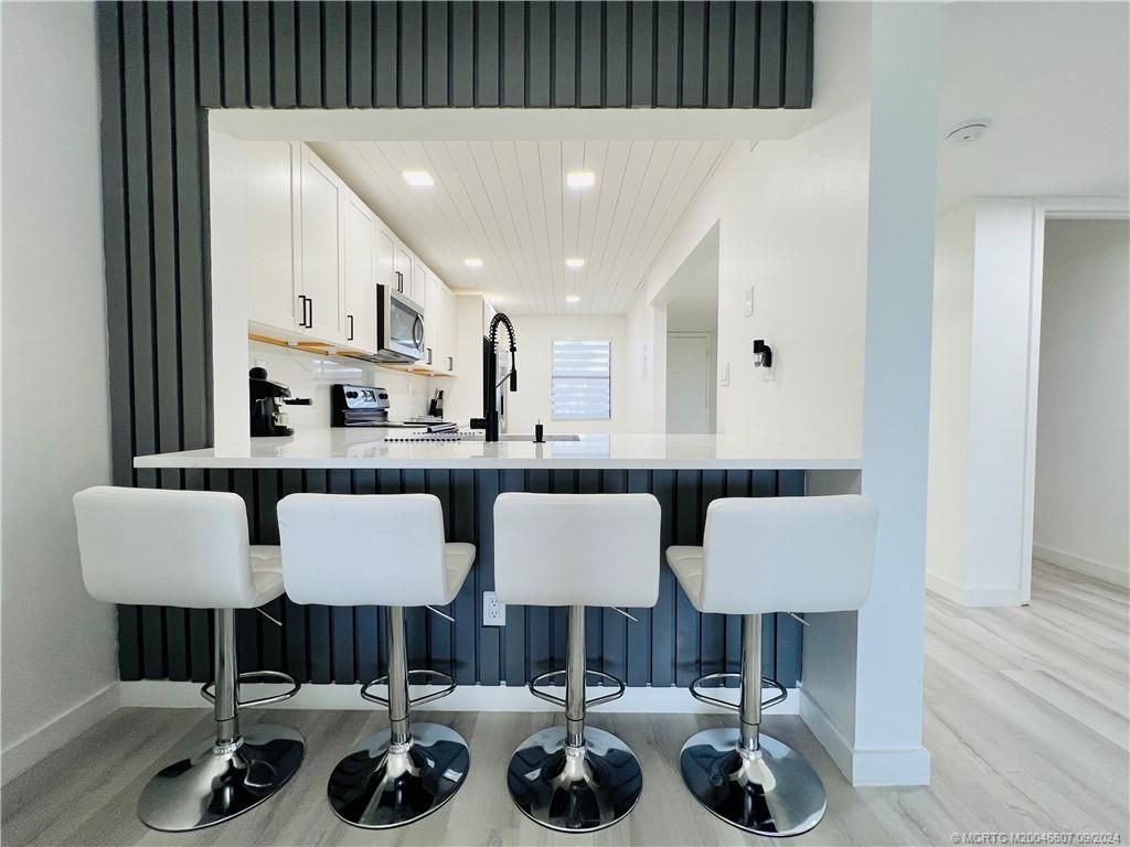 10044 S Ocean Drive, Unit 205, Jensen Beach, FL 34957 Photo