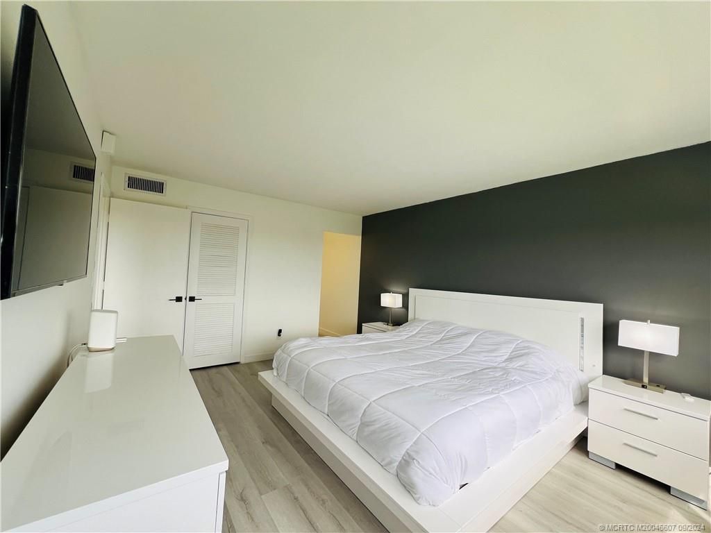 10044 S Ocean Drive, Unit 205, Jensen Beach, FL 34957 Photo