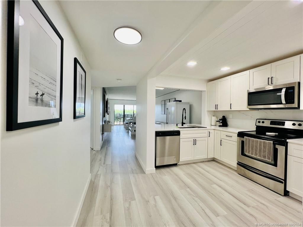 10044 S Ocean Drive, Unit 205, Jensen Beach, FL 34957 Photo