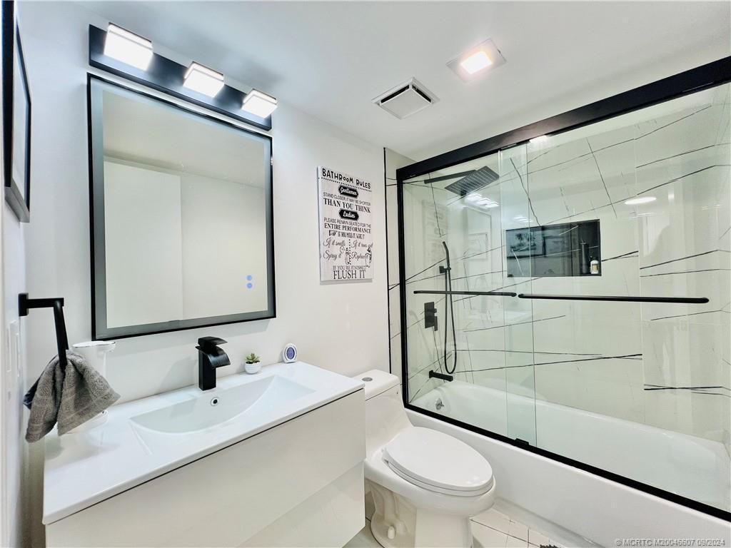 10044 S Ocean Drive, Unit 205, Jensen Beach, FL 34957 Photo