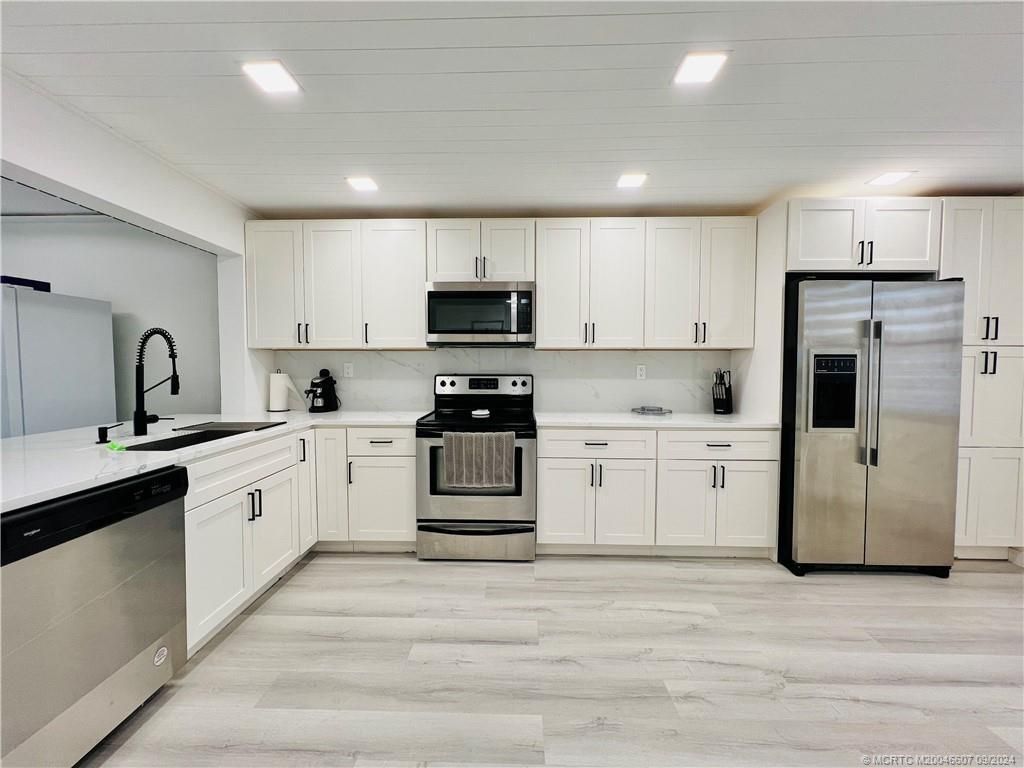 10044 S Ocean Drive, Unit 205, Jensen Beach, FL 34957 Photo