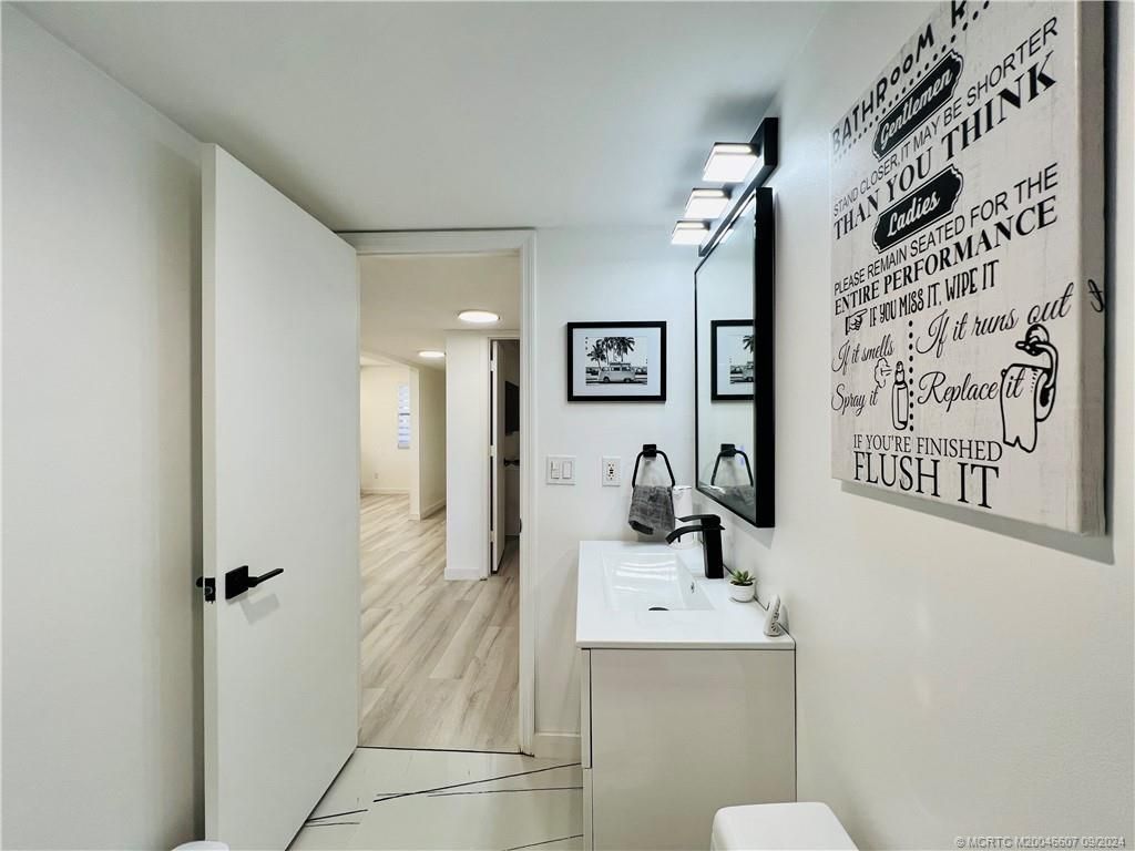 10044 S Ocean Drive, Unit 205, Jensen Beach, FL 34957 Photo