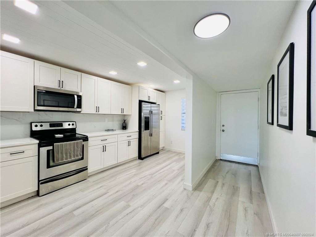 10044 S Ocean Drive, Unit 205, Jensen Beach, FL 34957 Photo