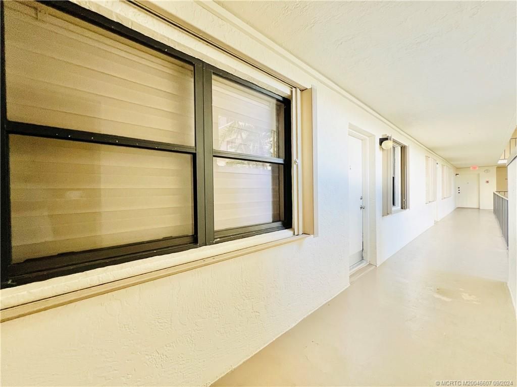 10044 S Ocean Drive, Unit 205, Jensen Beach, FL 34957 Photo