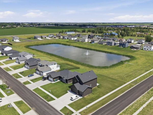 10210 73rd Street S, Horace, ND 58047