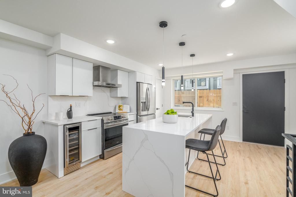 2605 E Boston Street, Unit 1, Philadelphia, PA 19125 Main Photo