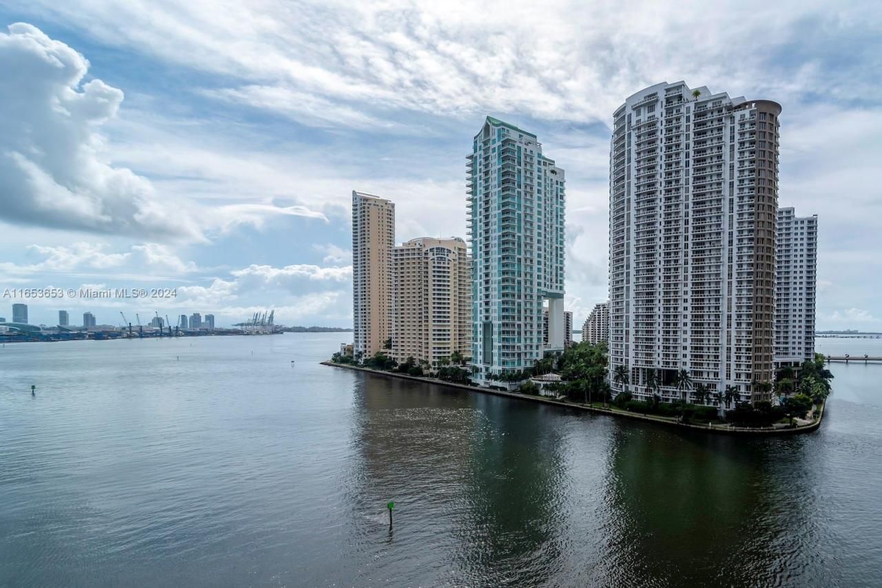 300 Biscayne Blvd Way, Unit 902, Miami, FL 33131 Photo