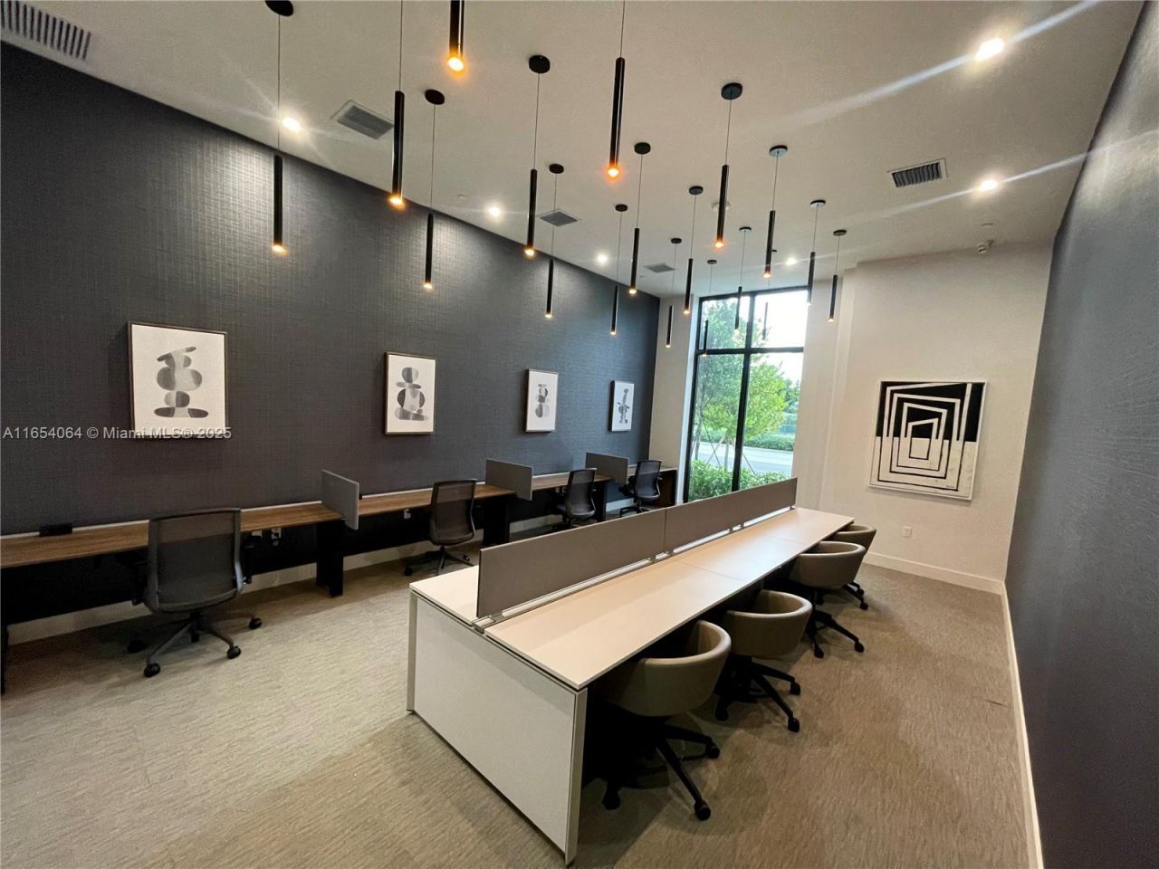 18412 Homestead Ave, Unit 606, Miami, FL 33157 Photo