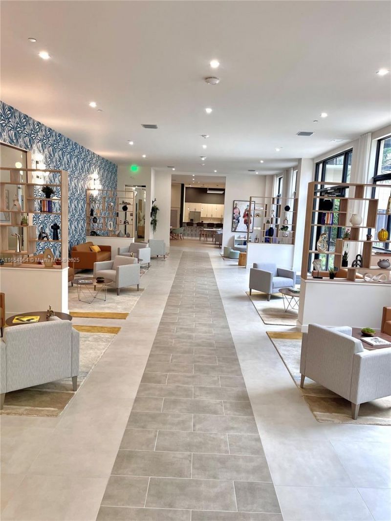 18412 Homestead Ave, Unit 606, Miami, FL 33157 Photo