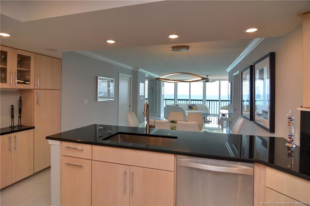 9500 S Ocean Drive, Unit 1805, Jensen Beach, FL 34957 Photo