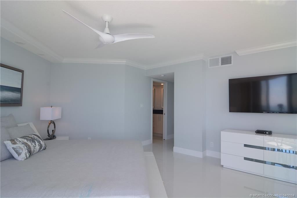 9500 S Ocean Drive, Unit 1805, Jensen Beach, FL 34957 Photo