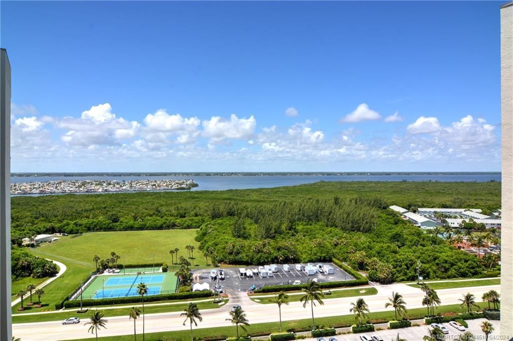 9500 S Ocean Drive, Unit 1805, Jensen Beach, FL 34957 Photo