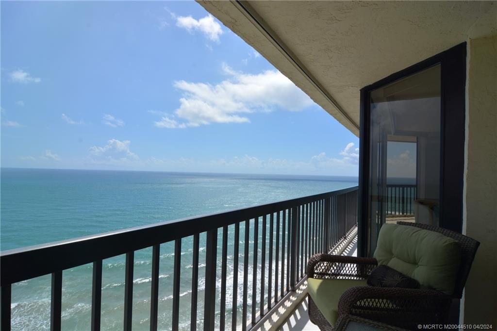 9500 S Ocean Drive, Unit 1805, Jensen Beach, FL 34957 Photo