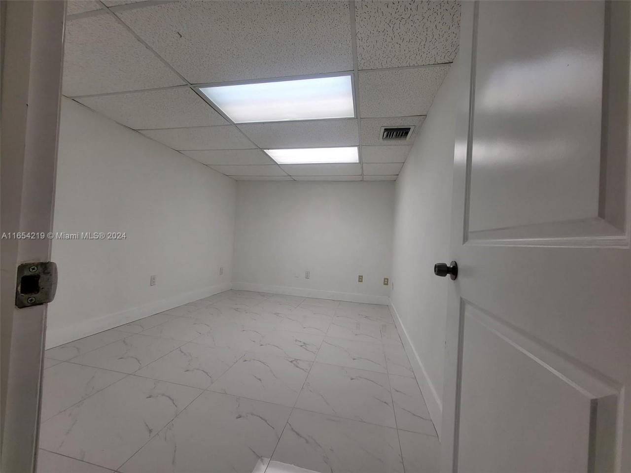 13499 Biscayne Blvd, Unit #CU203, North Miami, FL 33181 Photo