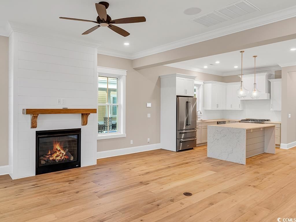 8111 Laurel Ash Ave. Photo 10