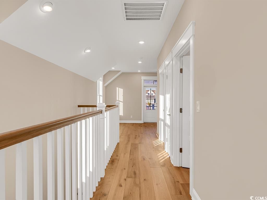 8111 Laurel Ash Ave. Photo 14