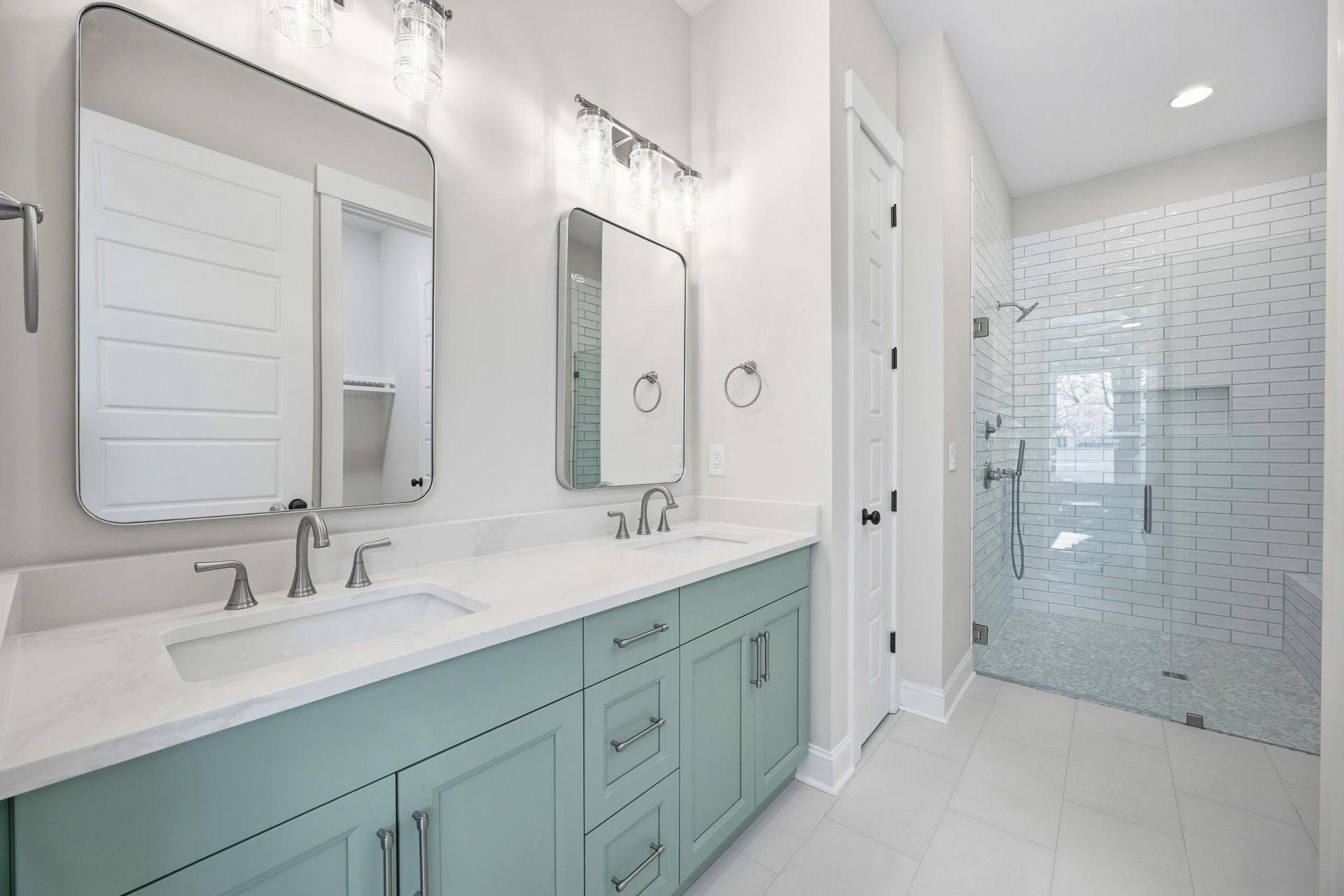 8111 Laurel Ash Ave. Photo 18