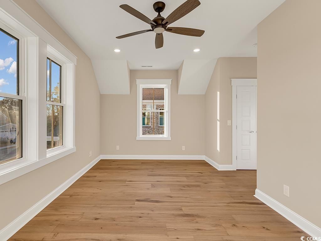 8111 Laurel Ash Ave. Photo 19