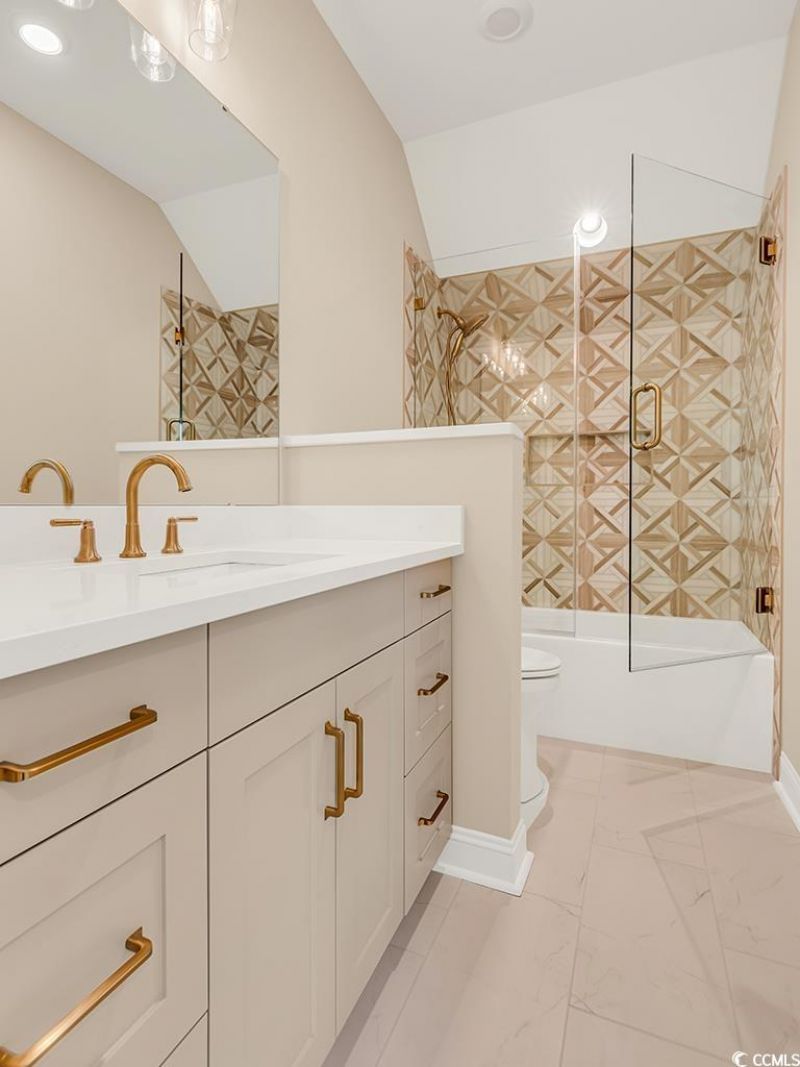 8111 Laurel Ash Ave. Photo 26