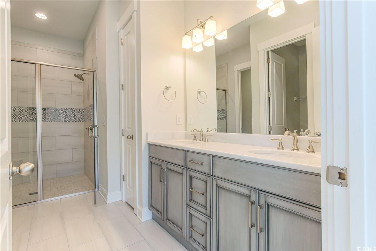 8111 Laurel Ash Ave. Photo 28