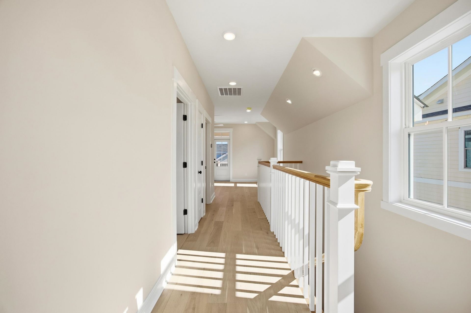 8111 Laurel Ash Ave. Photo 56