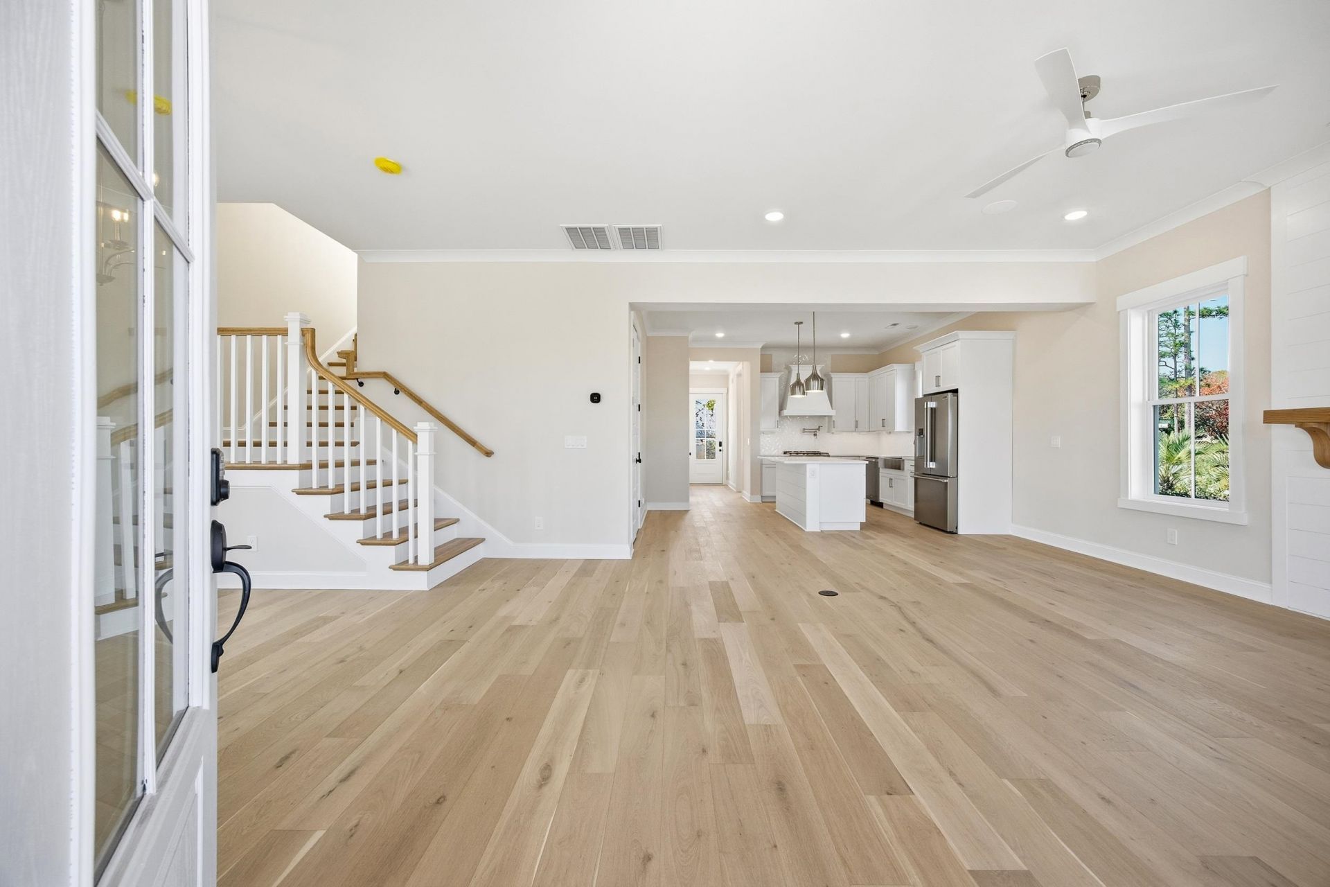 8111 Laurel Ash Ave. Photo 6