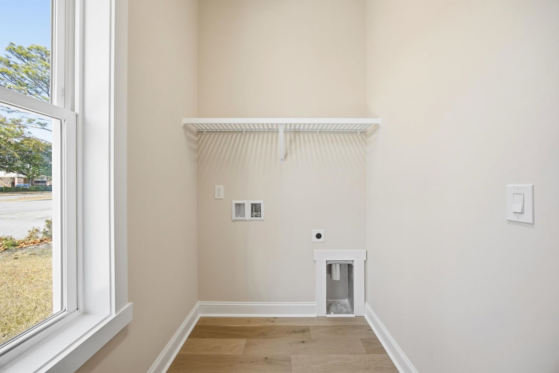 8111 Laurel Ash Ave. Photo 65