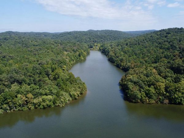 400 Little Dogwood Valley Rd, Kingston, TN 37763