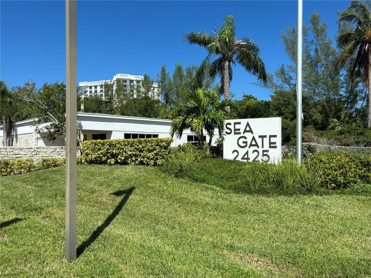 2425 Gulf Of Mexico Drive, Unit 7F, Longboat Key, FL 34228 Photo