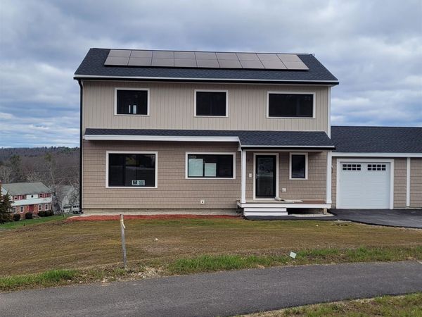 21 Windsor Lane, Unit A, Hudson, NH 03051