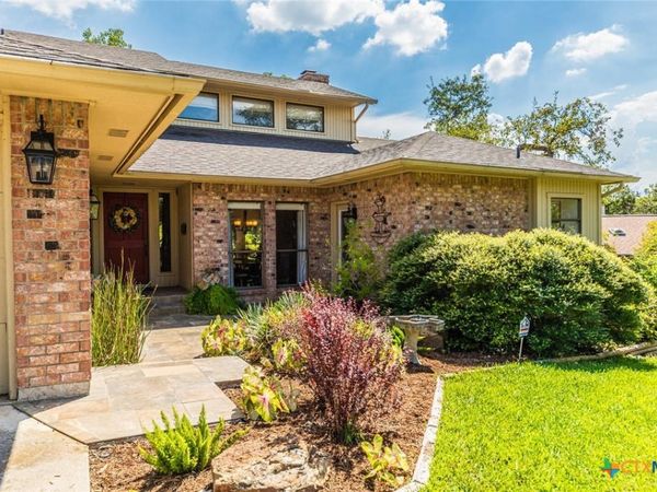 2501 Canyon Cliff Drive, Temple, TX 76502