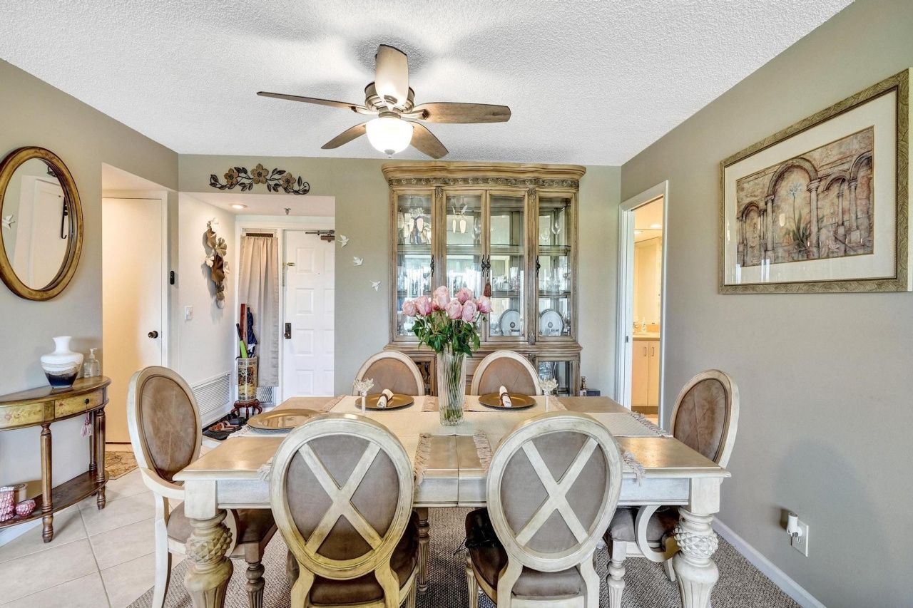 5344 Woodland Lakes Drive, Unit 223, Palm Beach Gardens, FL 33418 Photo