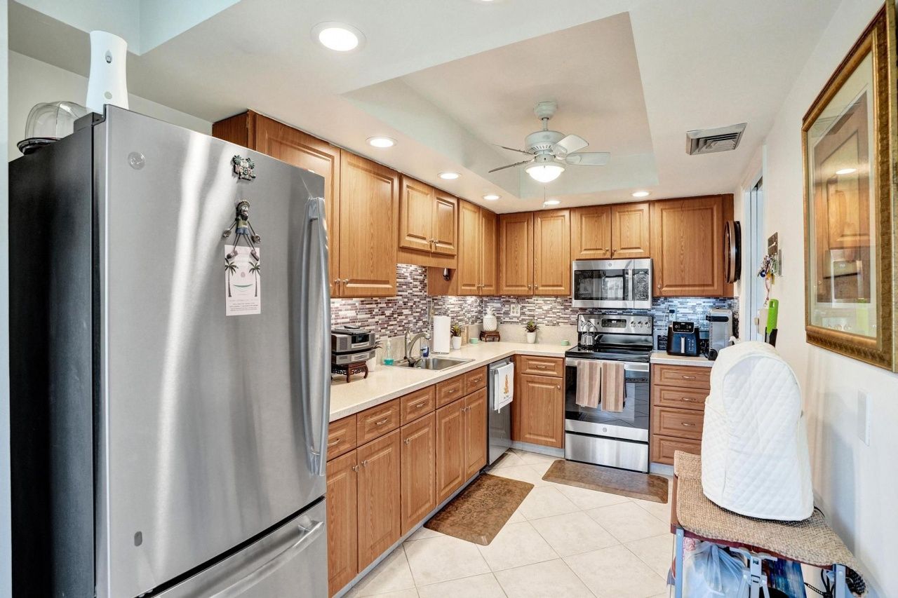 5344 Woodland Lakes Drive, Unit 223, Palm Beach Gardens, FL 33418 Photo