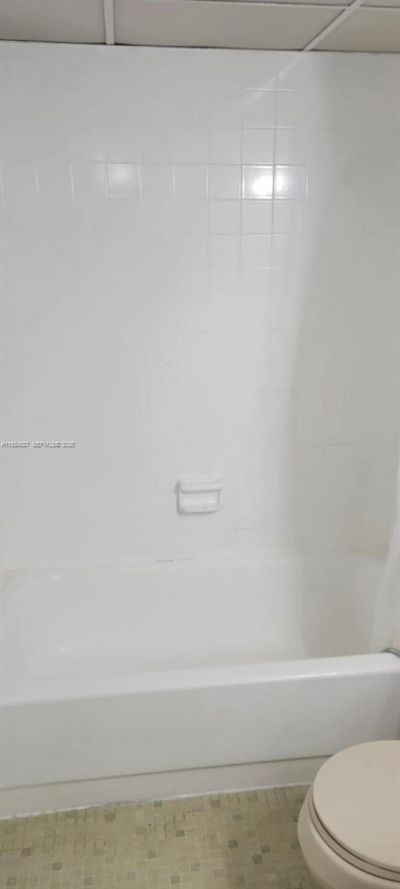 6960 Miami Gardens Dr, Unit 2-525, Hialeah, FL 33015 Photo