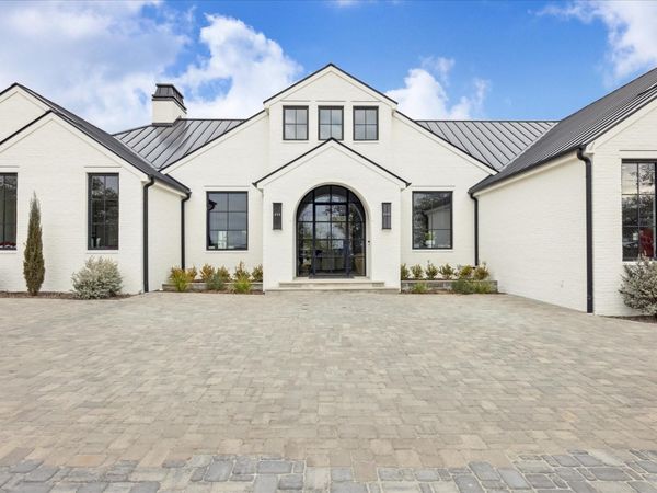 500 Rancho Grande DR, Wimberley, TX 78676