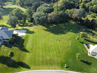 XXXX Leaf Point, Lynd, MN 56157