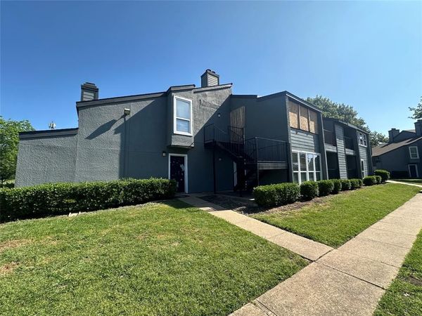 9696 Walnut Street, Unit 806, Dallas, TX 75243