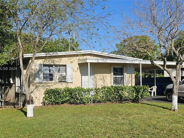 155 NW 30th Ter, Fort Lauderdale, FL 33311