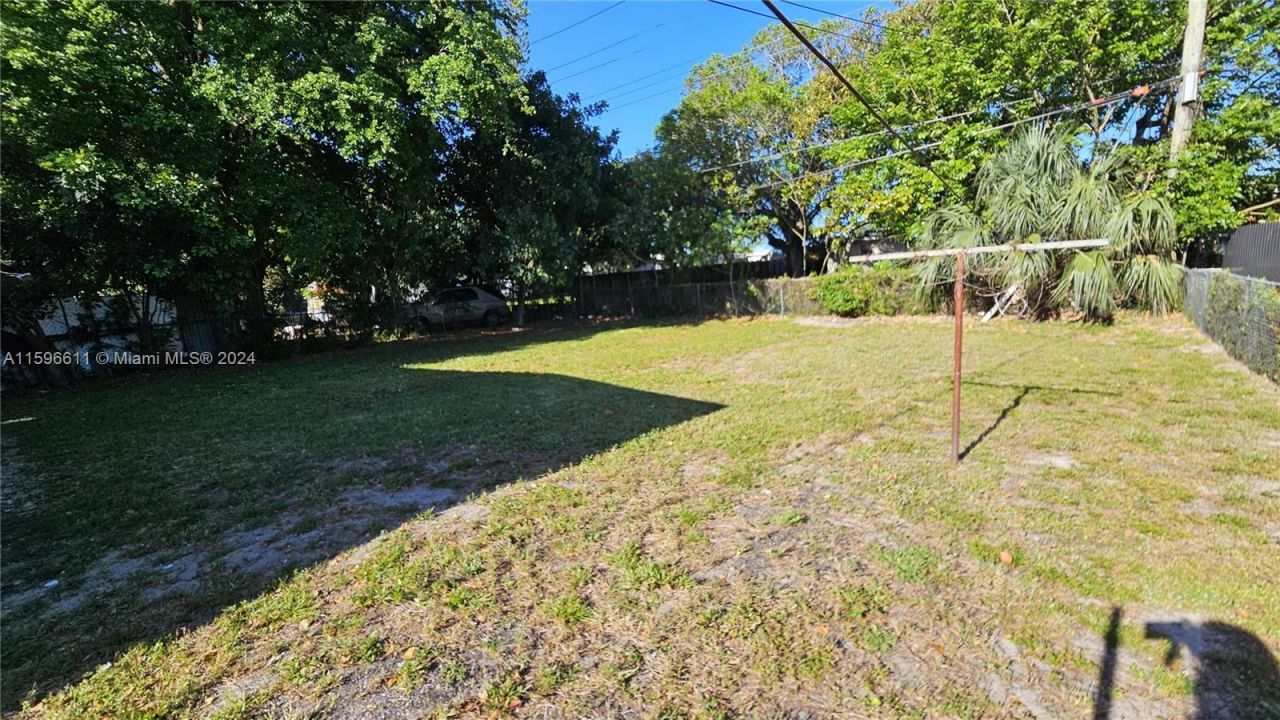 155 NW 30th Ter, Fort Lauderdale, FL 33311 Photo