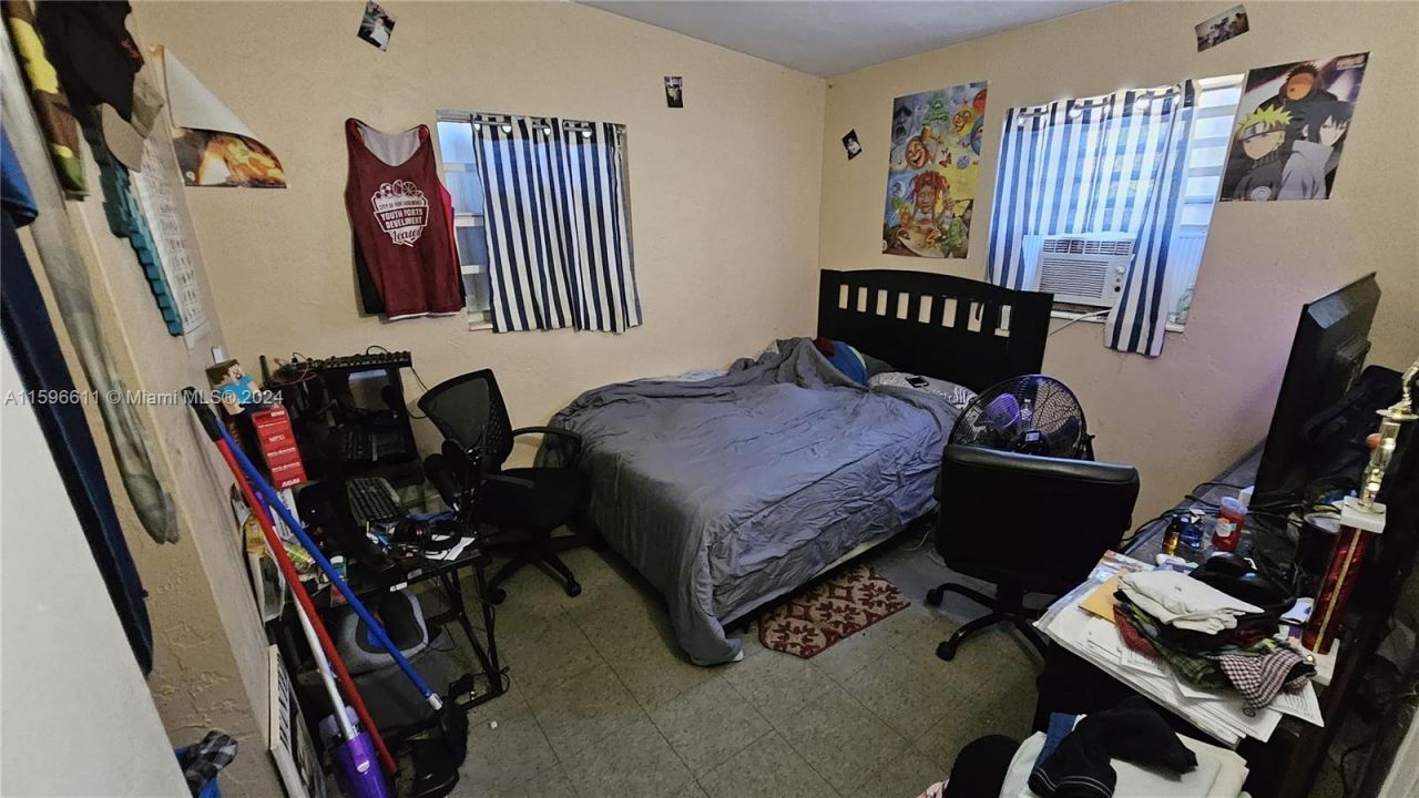 155 NW 30th Ter, Fort Lauderdale, FL 33311 Photo