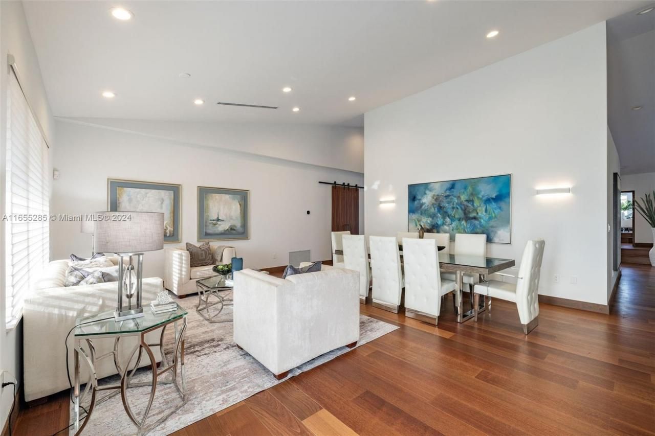 543 Hibiscus Dr, Hallandale Beach, FL 33009 Photo