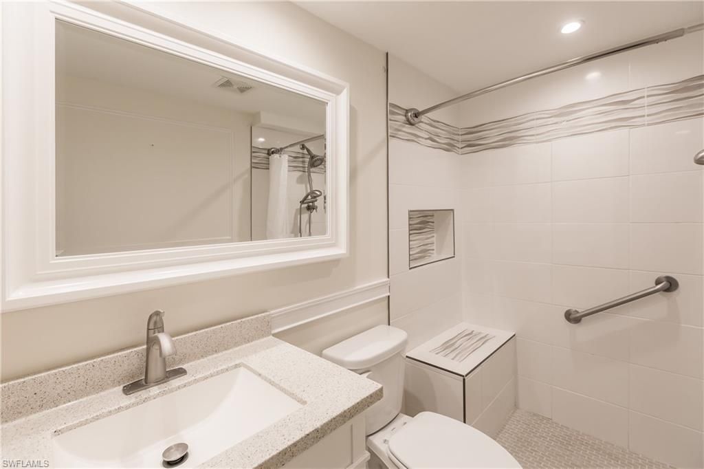 8715 Charter Club Cir, Unit 2, Fort Myers, FL 33919 Photo