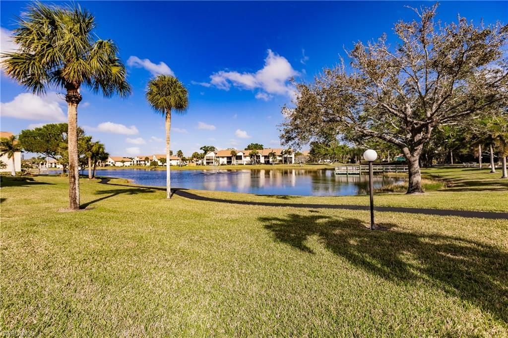 8715 Charter Club Cir, Unit 2, Fort Myers, FL 33919 Photo