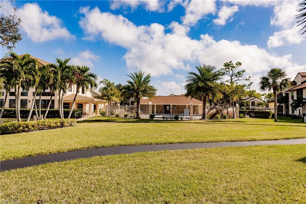 8715 Charter Club Cir, Unit 2, Fort Myers, FL 33919 Photo