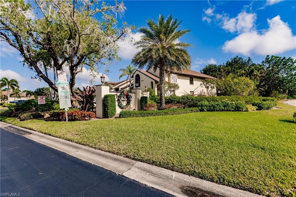 8715 Charter Club Cir, Unit 2, Fort Myers, FL 33919 Photo