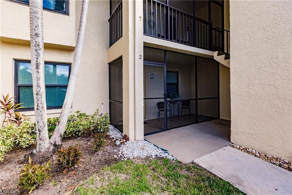 8715 Charter Club Cir, Unit 2, Fort Myers, FL 33919 Photo