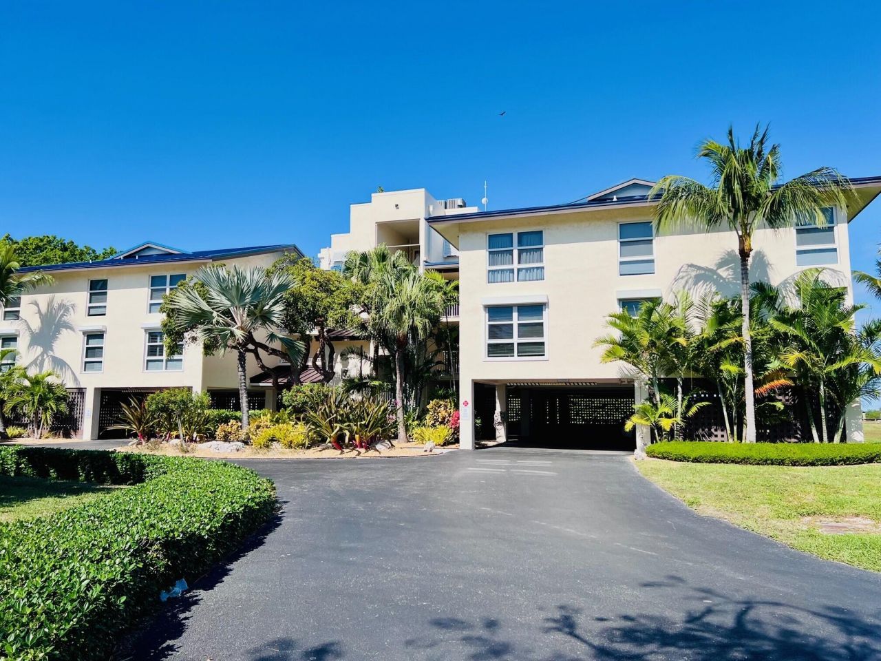 8202 Marina Villa Drive, Unit 8202, Duck Key, FL 33050 Photo