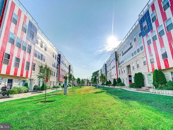 800 N 48TH STREET, Unit 64, PHILADELPHIA, PA 19139